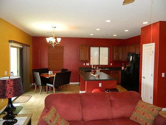 4th image of 41205 W Anne Ln