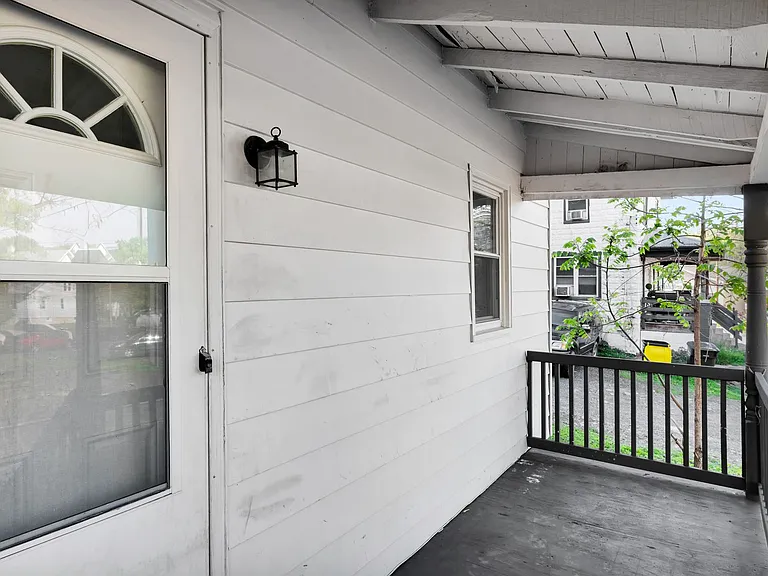 3200 Flint Hill Rd — Photo 3