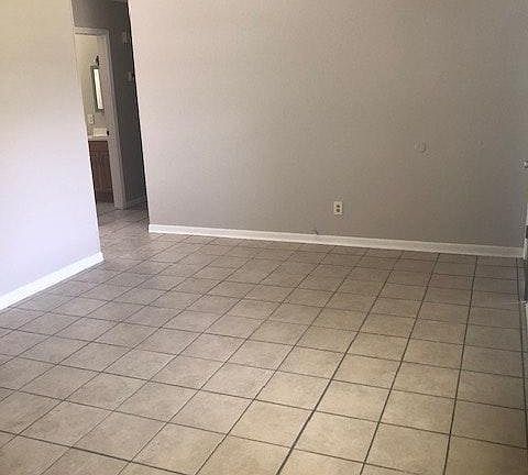 3rd image of 2501 Todd Dr