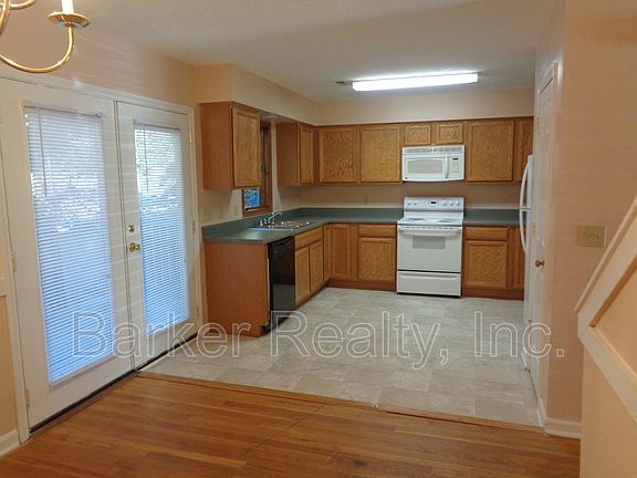 2nd image of 4360 Hunters Club Dr