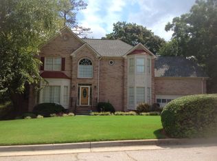1800 Hickory Lake Dr, Snellville, GA 30078