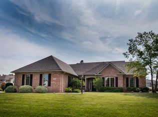 5915 Beaver Creek Ct, Fort Wayne, IN 46814