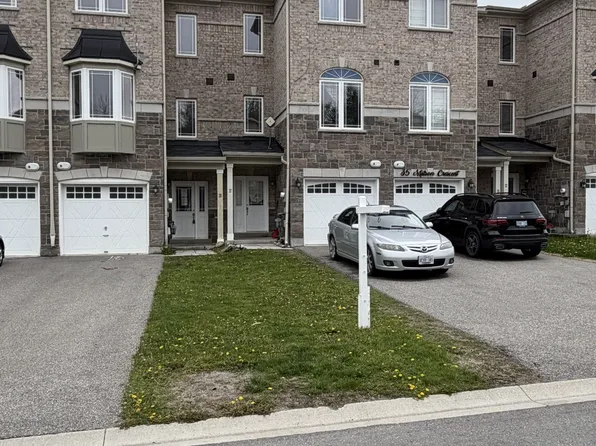 37 Milson Cres, Essa, ON L3W 0C9
