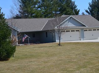 N8470 Lola Ct, Beaver Dam, WI 53916