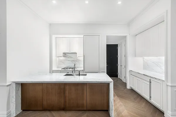 Rented by Compass | media 13