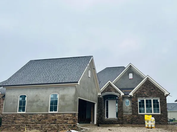 3232 Wolf Ridge Dr, Dublin, OH 43017