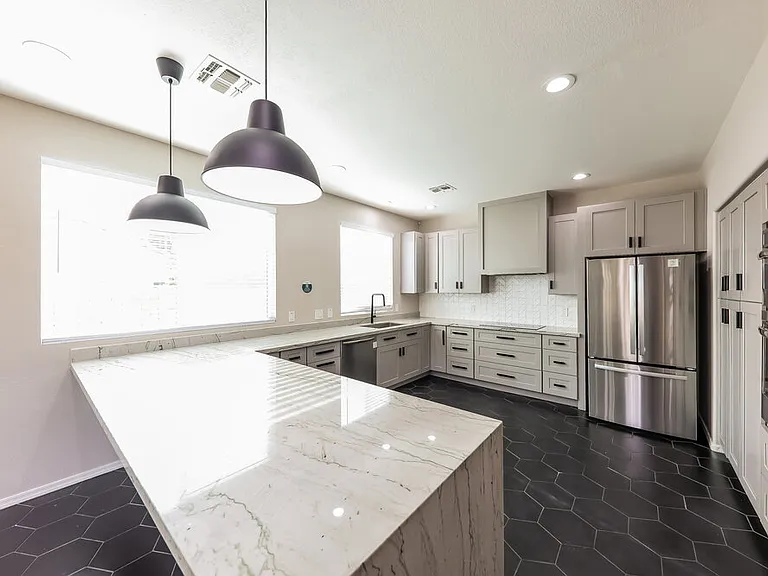 9451 W Ross Ave — Photo 6