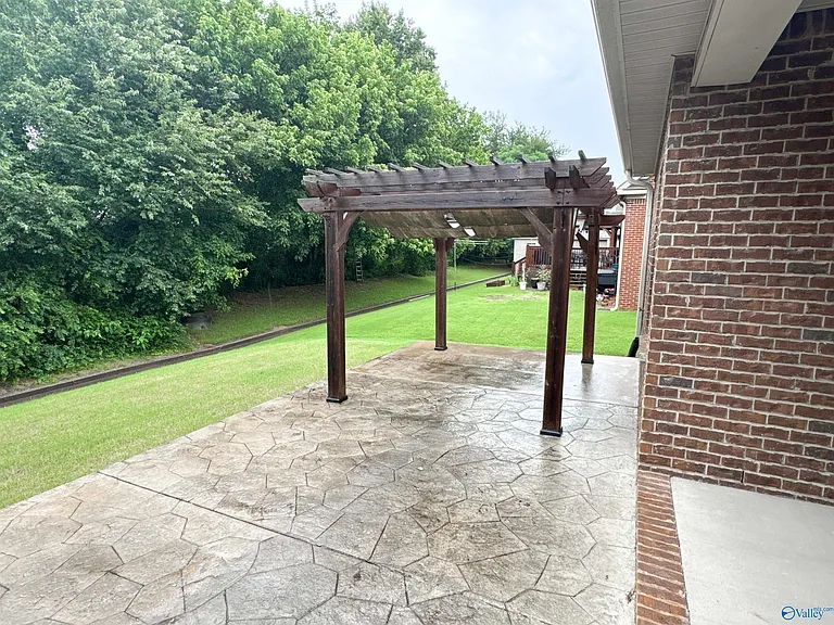 14389 Water Stream Dr NW — Photo 32