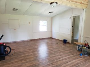 616 Lakeshore Dr, Jackson, GA 30233