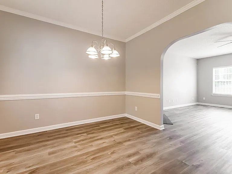 5716 Enoree Ln — Photo 7