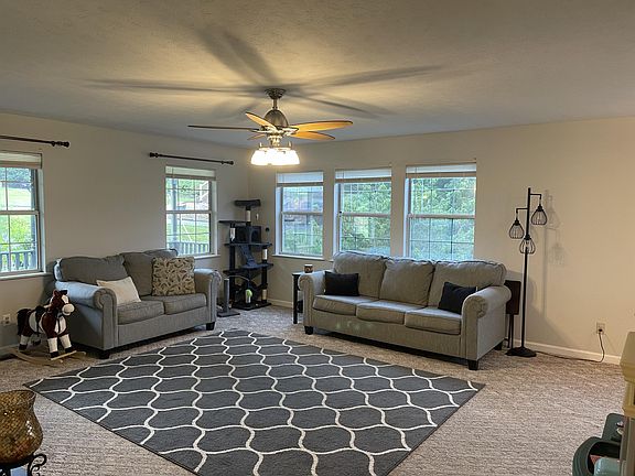 4th image of 2720 Cannon Cir
