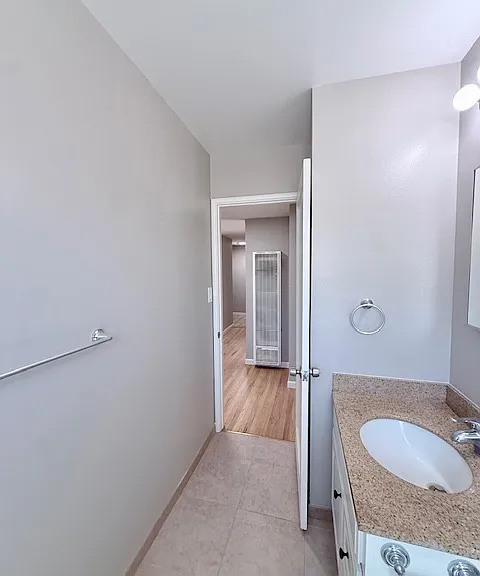 2219 Cabrillo Ave — Photo 15