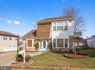 12810 Galdi Ln, Philadelphia, PA 19154