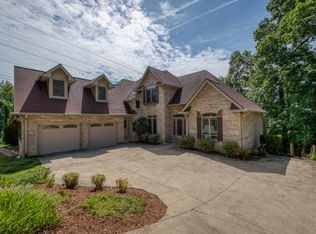 379 Lakeshore Rd, Bluff City, TN 37618