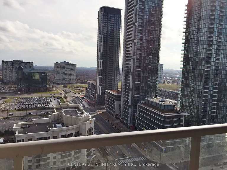 388 Prince Of Wales Dr #1911 — Photo 18