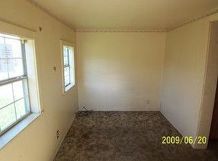 1143 E Watchorn Ave, Sapulpa, OK 74066