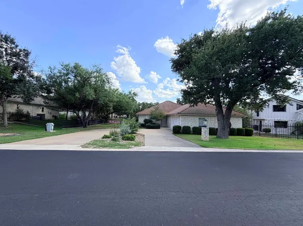 1404 Hi Circle North, Horseshoe Bay, TX 78657