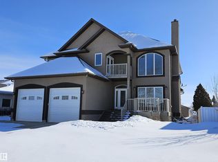 4413 53rd St, Saint Paul, AB T0A 3A4