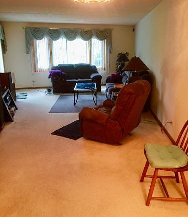 4th image of 6701 N Milwaukee Ave APT 205