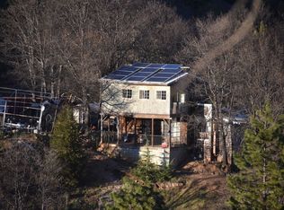 4911 Summit Creek Rd, Hayfork, CA 96041