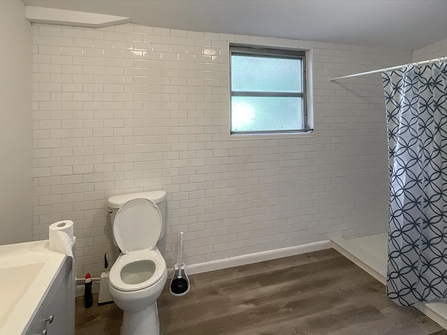 4 bed, 3.0 bath, 1554 sqft, $633 — Photo 3