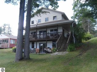 4904 Francis Rd, Hale, MI 48739