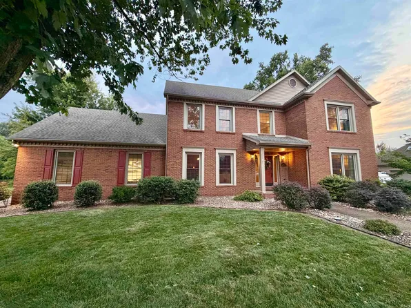 3199 Brookfield Dr, Newburgh, IN 47630