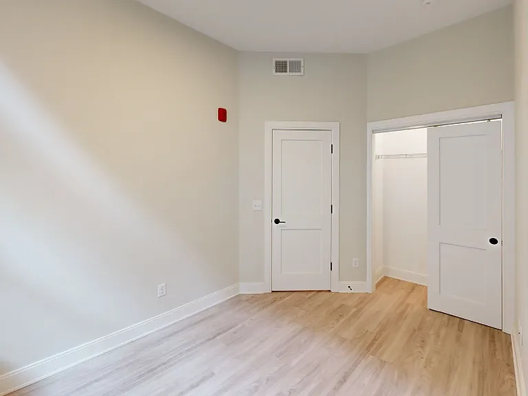 230 Tremont St #2L — Photo 7