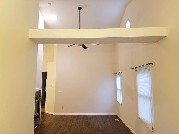 5th image of 80A Clubhouse Ln