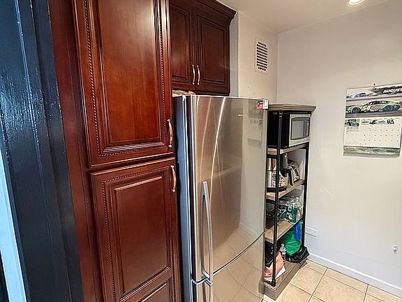 4th image of 8610 151st Ave APT 6N