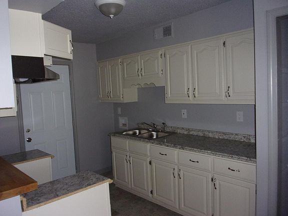5th image of 5119 Corkwood Dr