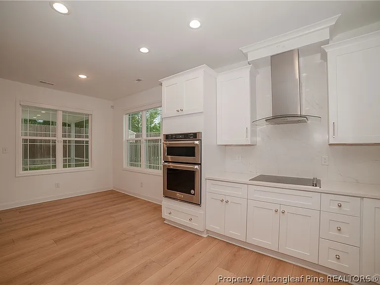 212 Stafford Ave — Photo 22