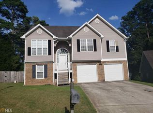 5480 Twin Lakes Dr, Atlanta, GA 30349