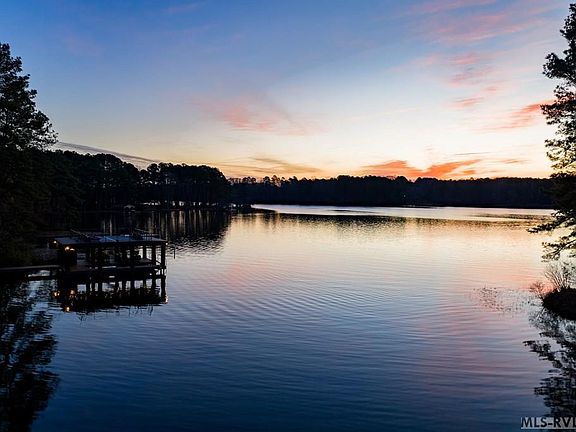 3rd image of 538 Mistipines Rd