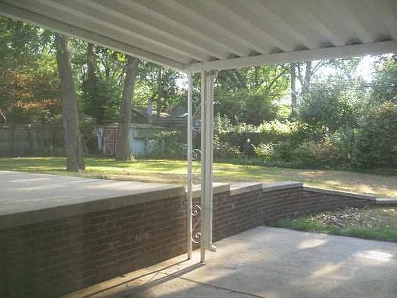 4th image of 1517 Dogwood Dr