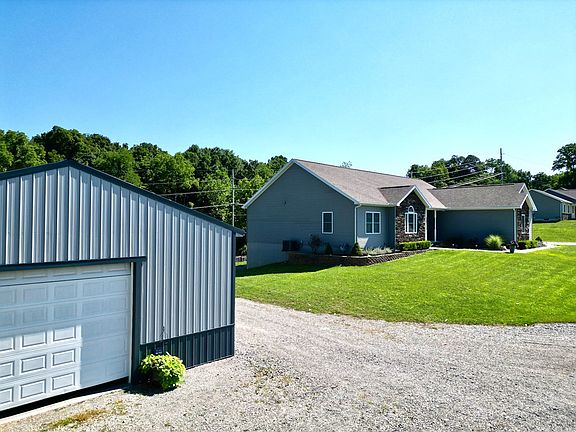 4th image of 103 Stoneridge Dr