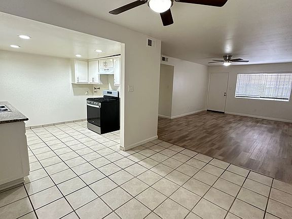 3rd image of 3105 E 6th St APT A