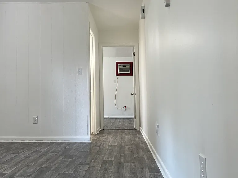 143 Hendricks Boulevard — Photo 56
