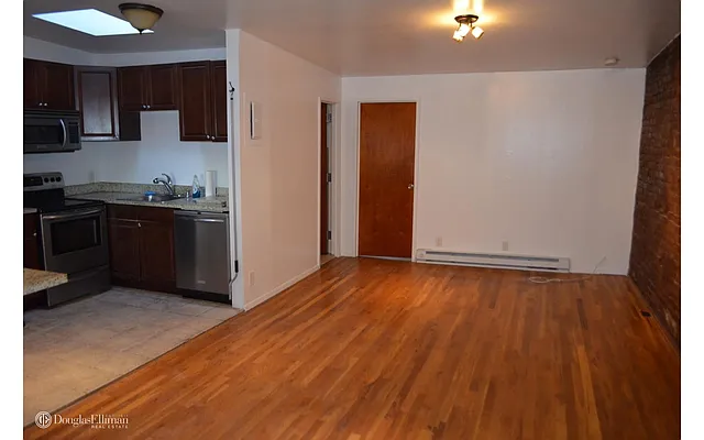 Rented by Douglas Elliman | media 23