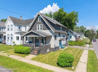 2 Parkwood Ave, Johnstown, NY 12095