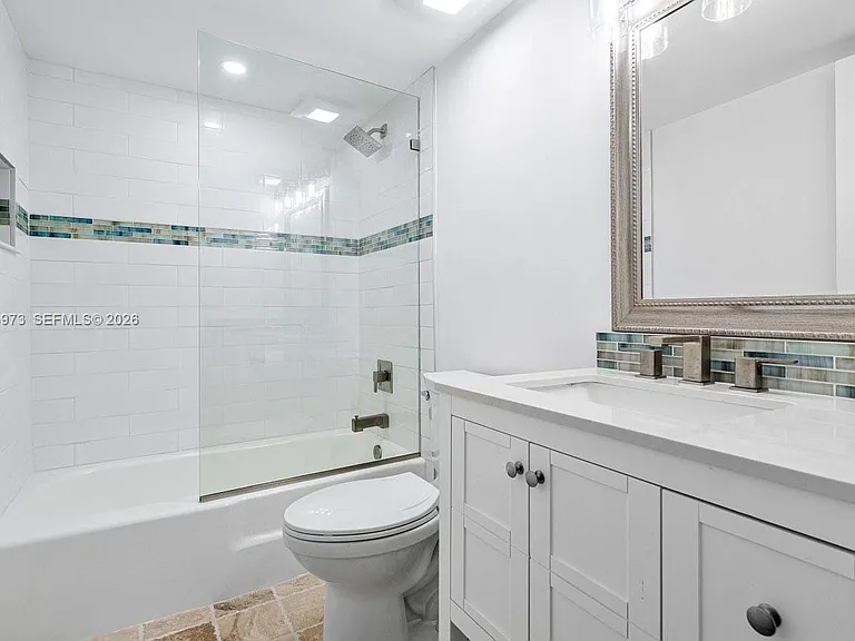 100 Waterway Rd #A306 — Photo 25