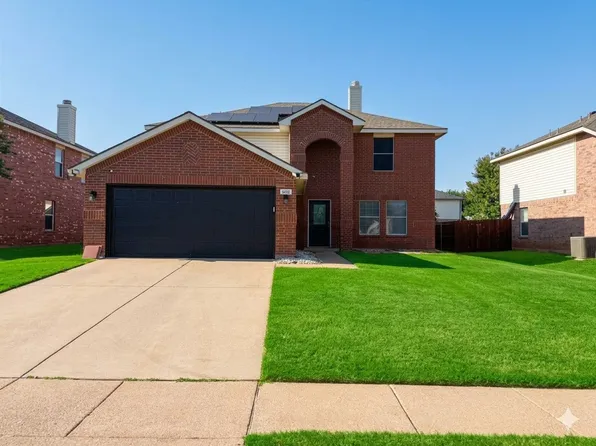 1112 Beaverwood Ln, Crowley, TX 76036