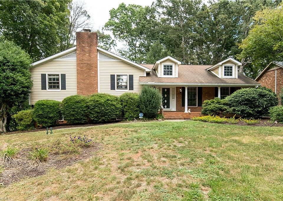 1st image of 321 Stanaford Rd