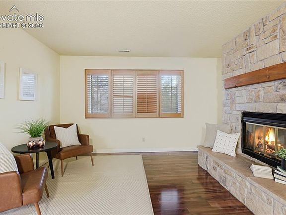 3rd image of 1032 Moorings Dr