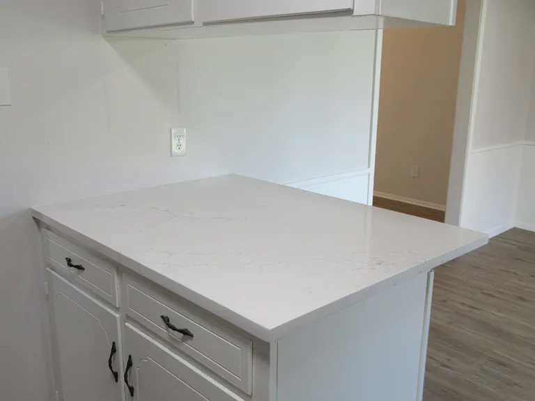 3560 Wingfield Dr — Photo 5