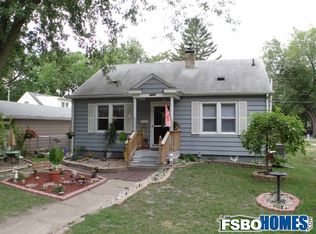 2012 Linn Blvd SE, Cedar Rapids, IA 52403