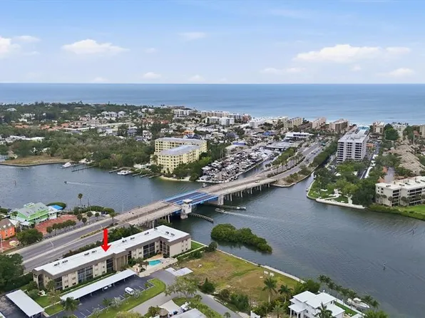 6470 Hollywood Blvd APT 208, Sarasota, FL 34231