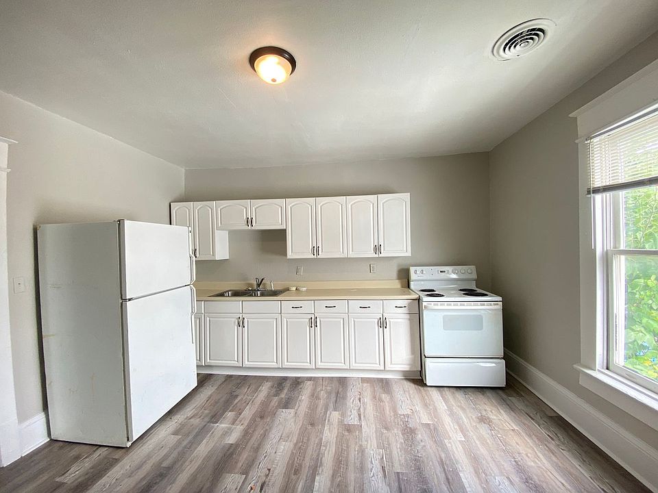 1st image of 728 Tazewell Ave SE #2