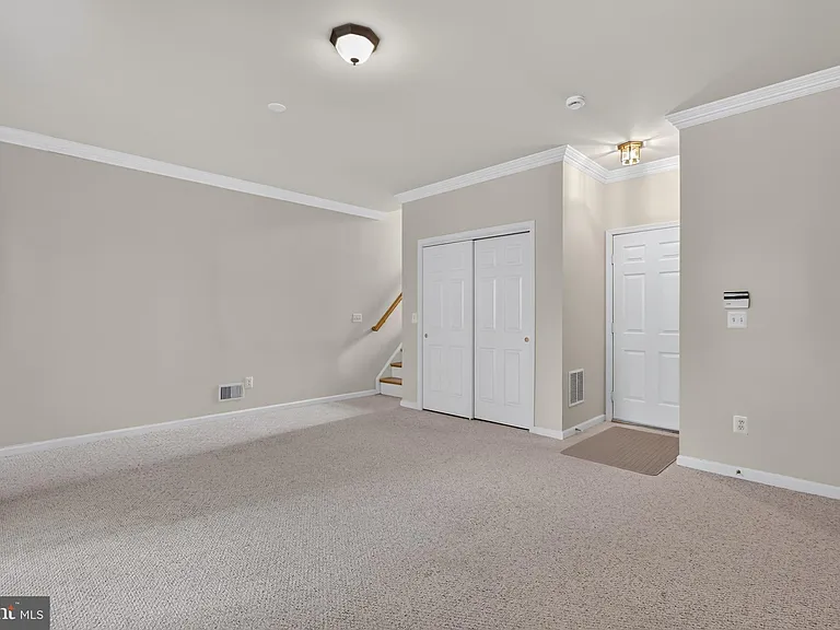 5166 Ballycastle Cir — Photo 42
