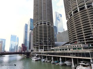 300 N State St APT 2212, Chicago, IL 60654
